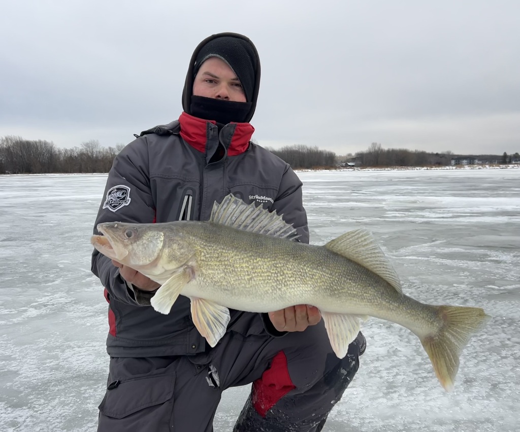 Gros doré pour commencer la saison hivernal! 